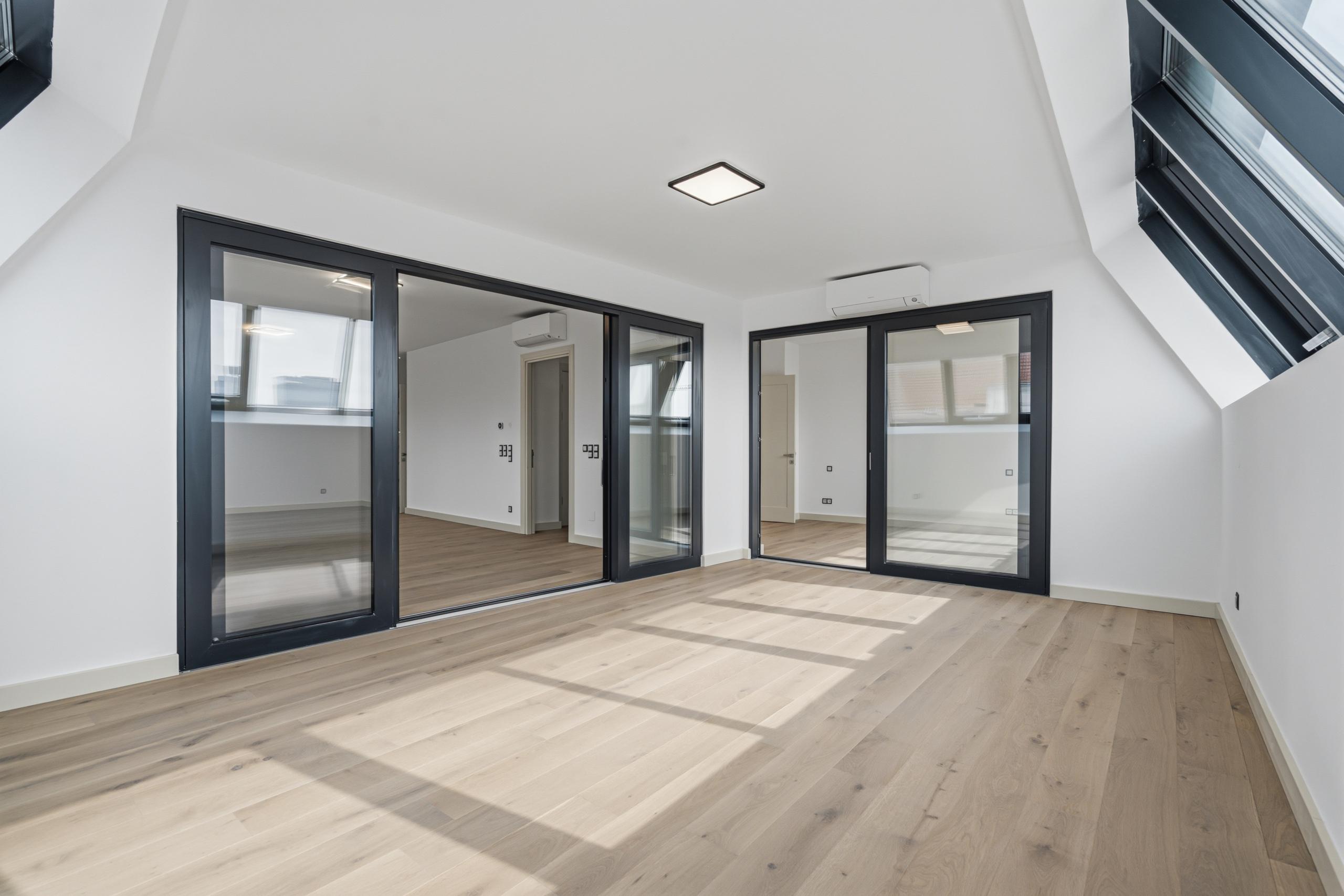 Loggia (3)